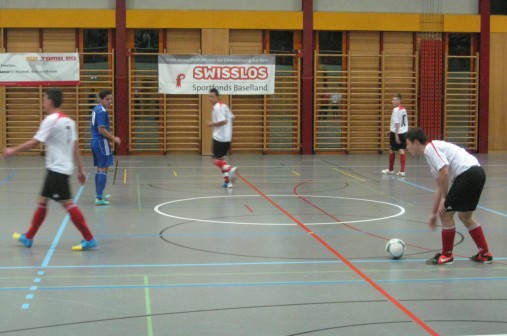 Junioren-Hallenfussballturnier BL. Tournoi junior de football en salle de Bâle Campagne. Torneo giovanile di calcetto di Basilea Campagna.